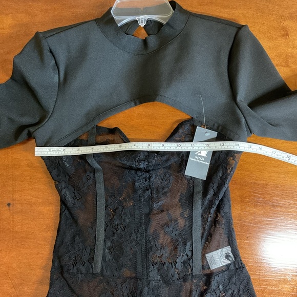 WOW Couture Sexy Bandage Black Lace Bodysuit - Size Medium - Picture 10 of 12